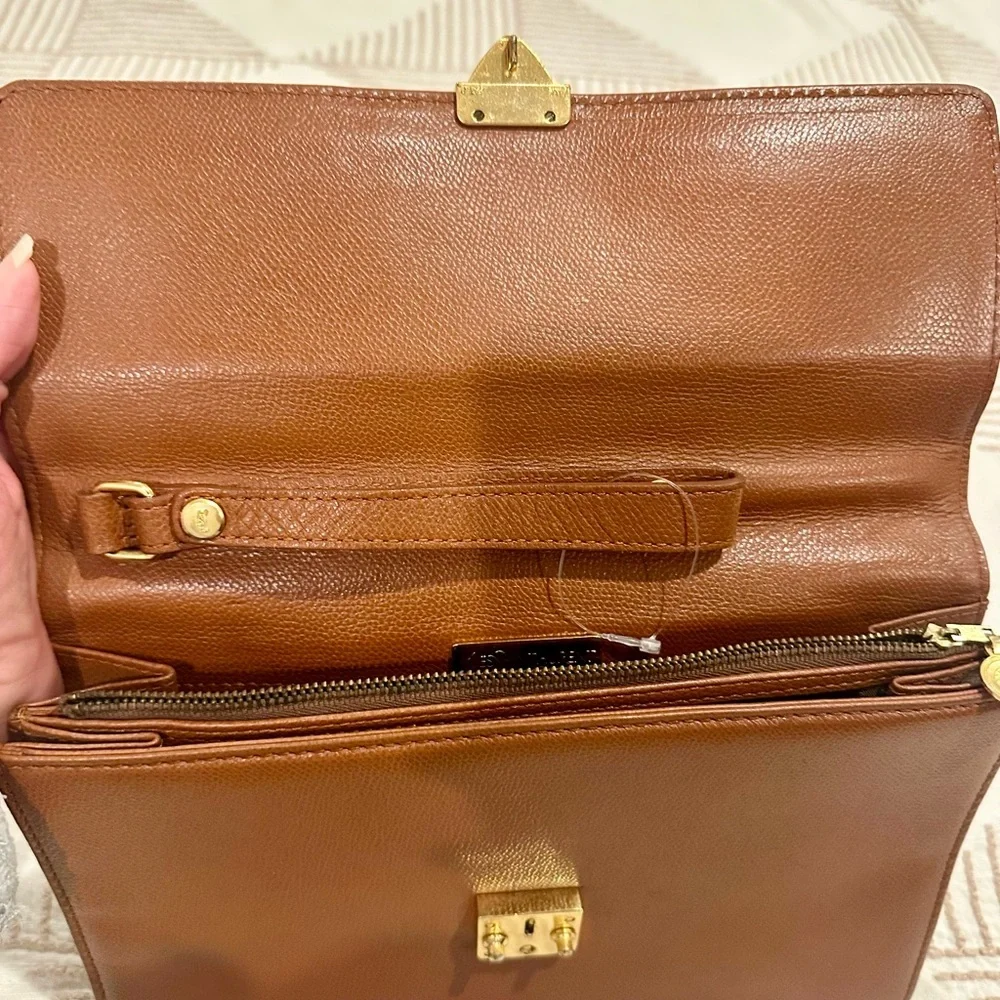 YSL vintage Leather Clutch/wristlet with Gold Clasp - Picture 5 of 14